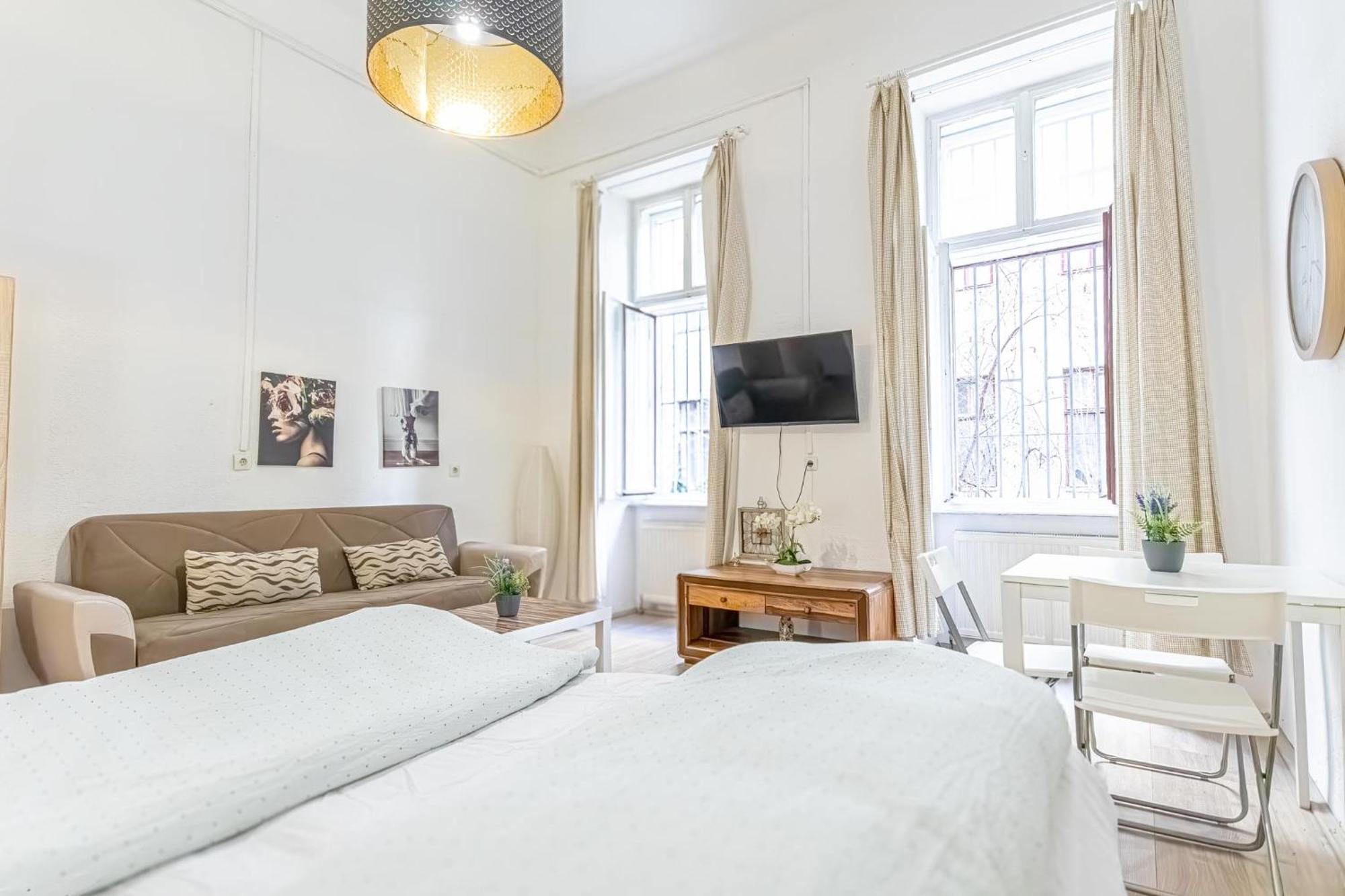 Chic Apartment- Suitable For Longstays Near Matzleinsforferplatz Apartament