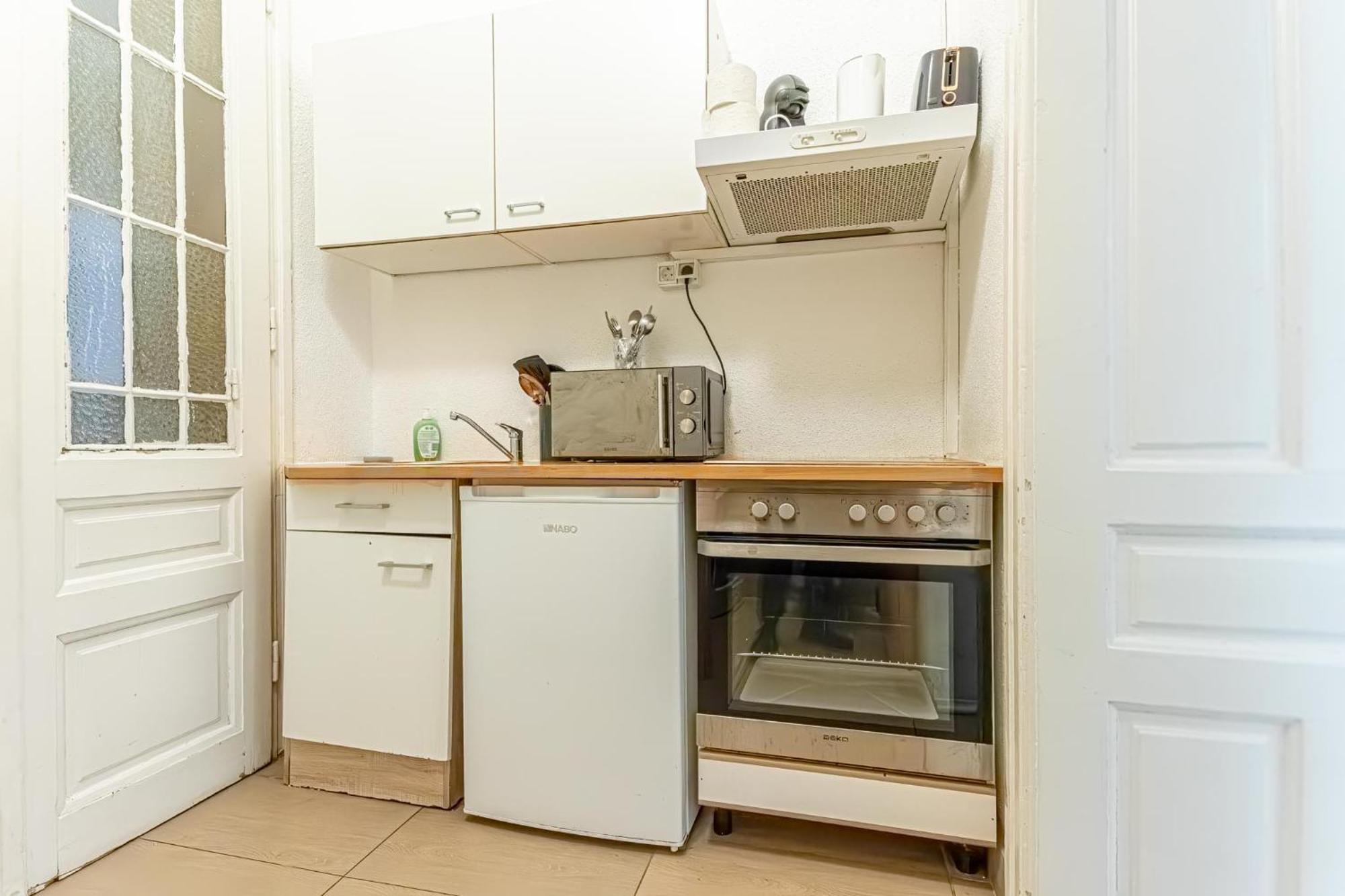 Chic Apartment- Suitable For Longstays Near Matzleinsforferplatz Wiedeń