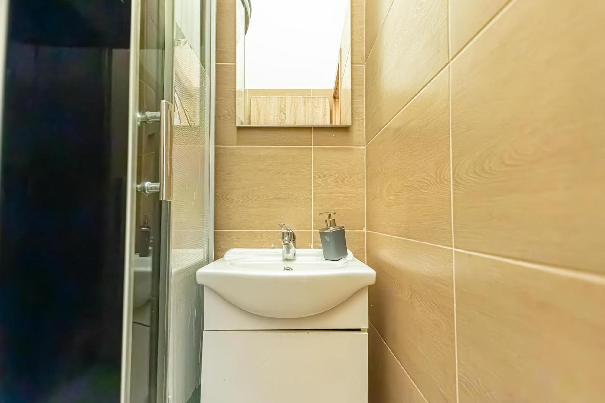 Chic Apartment- Suitable For Longstays Near Matzleinsforferplatz * Wiedeń